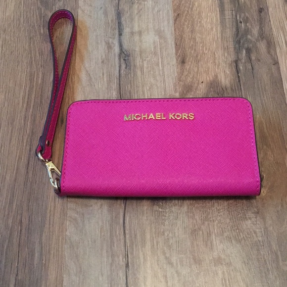 Michael Kors Handbags - brand new michael kors phone wallet